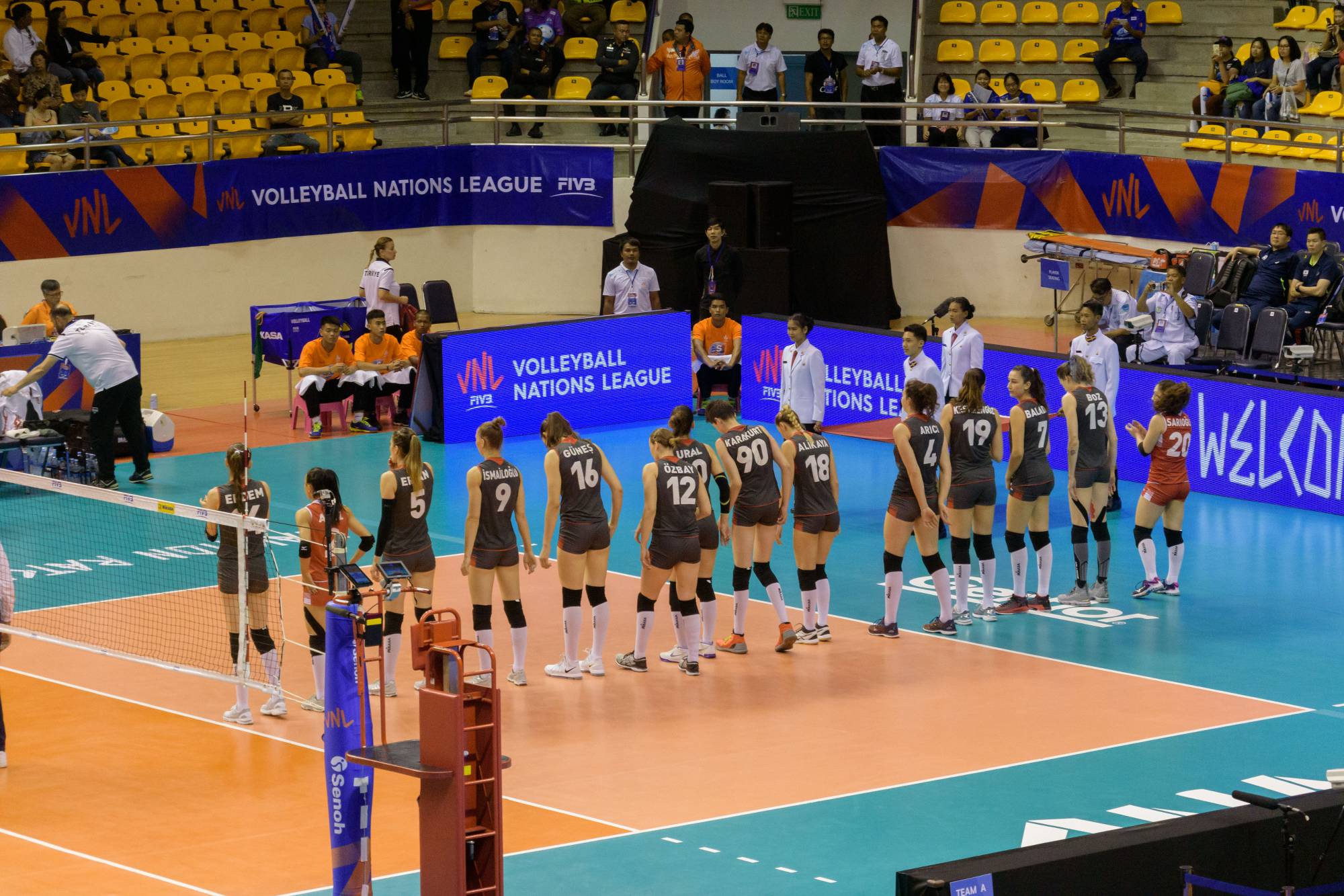 2018-06-05-korat-nakhonratchasima-vnl-volleyball-japan-turkey-korea-thailand-day1